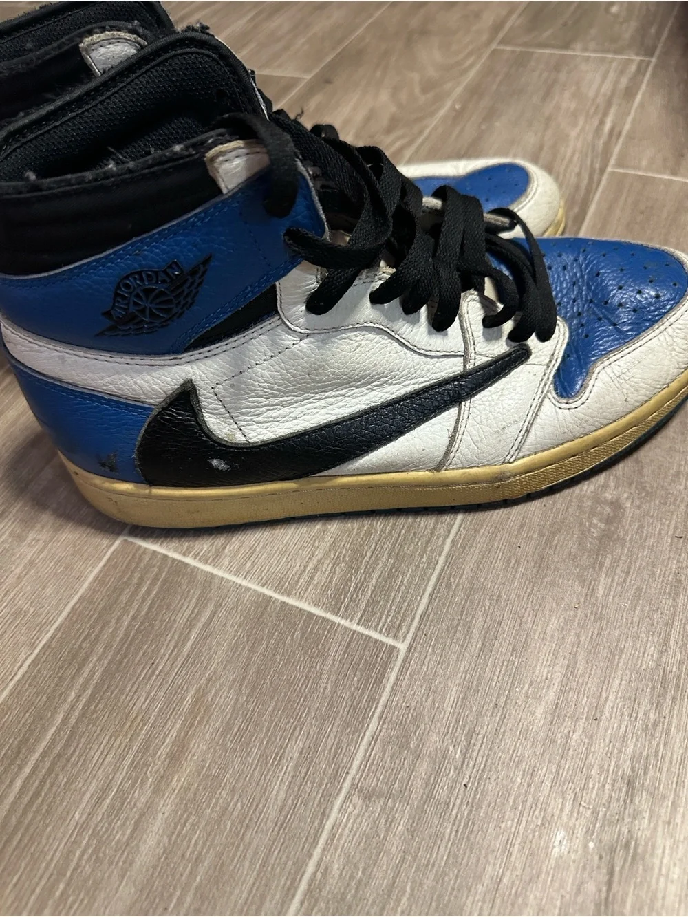 Jordan iconic high